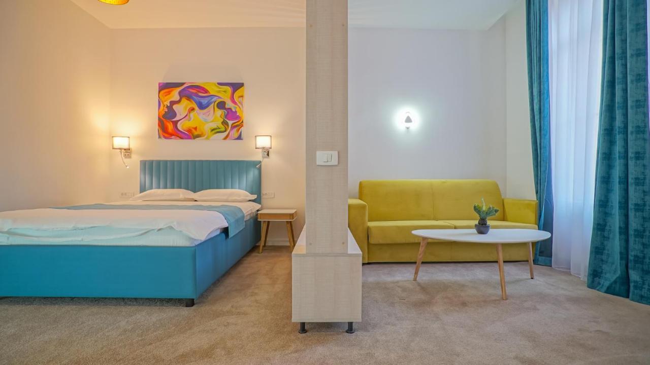 Zoom Rooms Μπρασόβ Εξωτερικό φωτογραφία