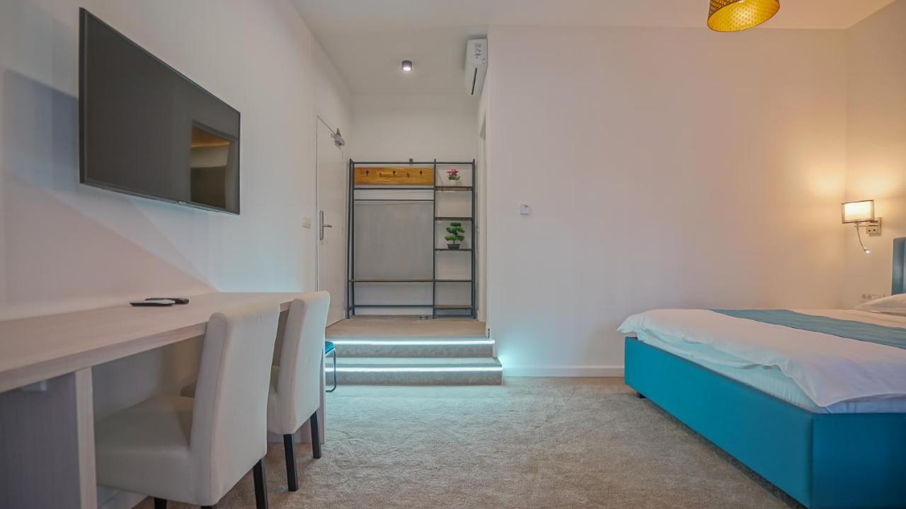 Zoom Rooms Μπρασόβ Εξωτερικό φωτογραφία